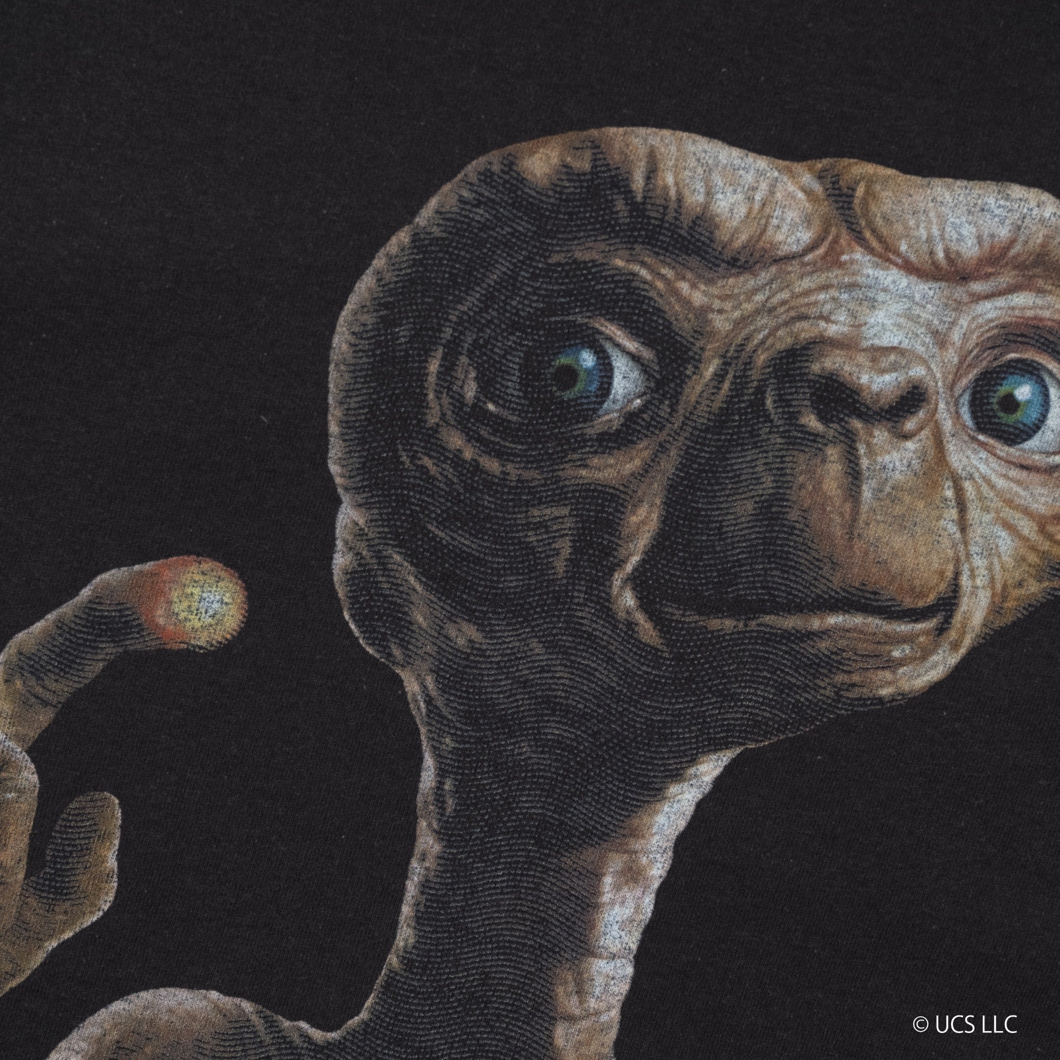 E.T. /Tee