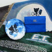 E.T. The Moon / Cushion
